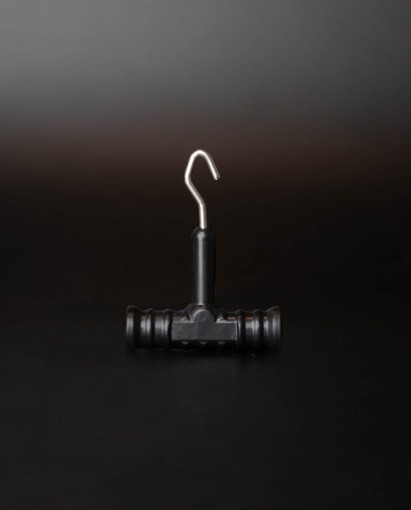 Knot Pull Tool